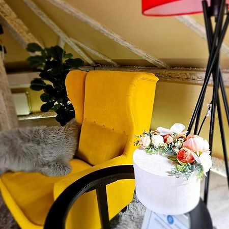 Laci Lak Oradea Eksteriør bilde