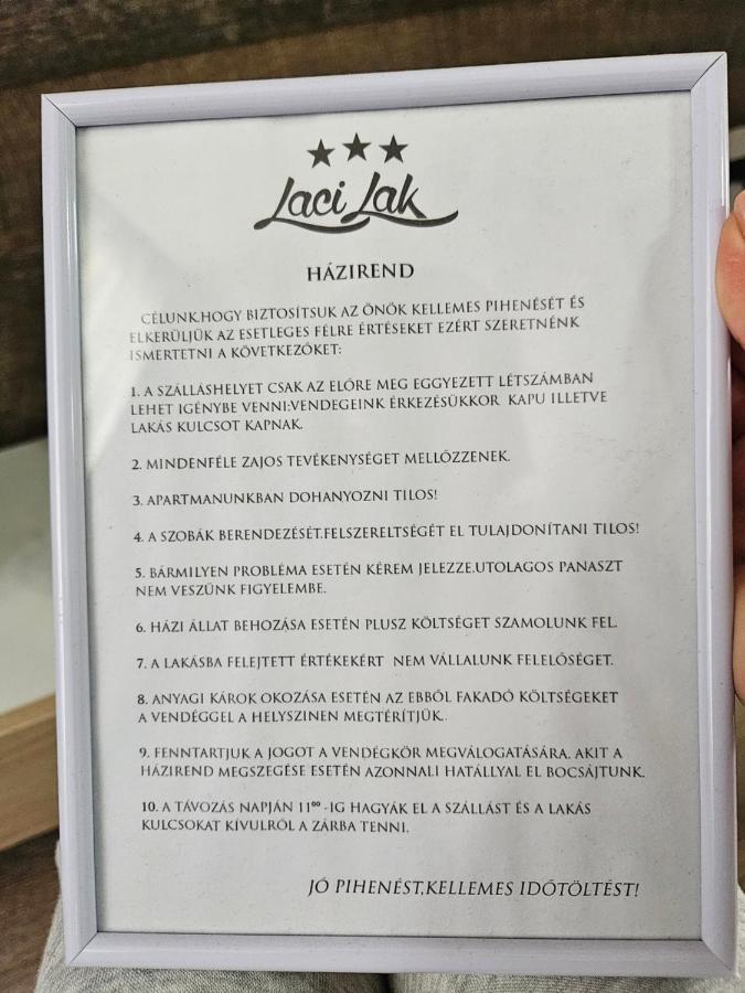 Laci Lak Oradea Eksteriør bilde